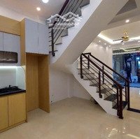 Bán Nhà Ngọc Hồi Kinh Doanh- Ô Tô Chạy Thông - Gần Trung Tâm Thương Mại Thanh Trì