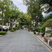 Chính Chủ Cho Thuê Nhà Số 27A Ngõ 6 Trần Quốc Hoàn . Diện Tích: 55M X 5 Tầng, Mt: 5M. Giá Bán 25 Triệu