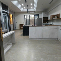 Nhà Đẹp Khu Ngọc Trai (Vinhome Marina) - 105M2 - 4,5 Tầng - Thang Máy, Hợp Đồng Thuê Ổn Định