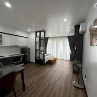 Căn hộ 1 ngủ full nội thất phố Văn Cao cho thuê