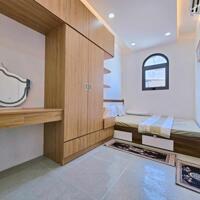 BÁN NHÀ MỚI VIP-Hòn Xện-DT82M(5X17M)3TẦNG-5PN-Đ10m-gần biển-chỉ nhỉnh 5ty