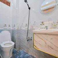 BÁN NHÀ MỚI VIP-Hòn Xện-DT82M(5X17M)3TẦNG-5PN-Đ10m-gần biển-chỉ nhỉnh 5ty