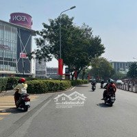 Nhà 5 Tầng Đẹp Lung Linh, Ngay Siêu Thị Aeon, Đường Bờ Bao Tân Thắng, Xe Hơi Để Trong Nhà