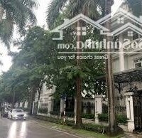 Bán gấp biệt thự khu D Ciputra 276m2  nhà căn góc