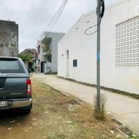 Lô đất kiệt Xe Hơi của Xóm 4 Lại Thế Thông Đinh ngang , phường Phú Thượng , quận Thuận Hoá.