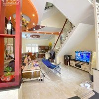Khu Bên Sông, Nhà 3 Tầng, Full Nội Thất, 90M2 (5X18M), Hẻm Oto. 7 Tỷ Xtl