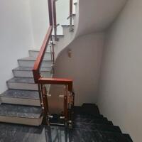 ������BÁN NHÀ DÂN XÂY HIỆN ĐẠI,PHỐ THÁI THỊNH, NHÀ 5 TẦNG 2 THOÁNG Ô TÔ LÙI CỬA