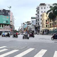 Cho thuê toà nhà quanh trung tâm MT: 9m DT: 170m2 nhà nhiều tầng.