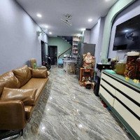 Bán Nhàhẽm Xe Hơiđường Hòa Hảo,Q10. Kc 3 Tầng Nhà Mới Chỉ Nhỉnh 6T
