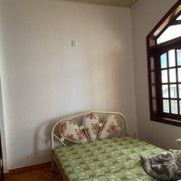 Cho Thuê Nhà Hẻm Hùng Vương , Nhà Đẹp , Đường Oto , Giá Tốt , Đầy Đủ Môi Thấy . Lh : 0905211133