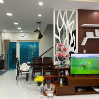Bán Nhà Mega Ruby Quận 9Diện Tích6X14M 1 Trệt 2 Lầu Giá Bán 10,2 Tỷ Đường Lớn Hàng Xóm Đông