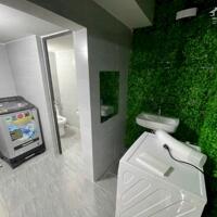 Cho thuê nhà phố Văn Cao, 5 ngủ khép kín, DT: 83m2.