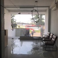 Cho Thuê Nhà Mặt Tiền Kinh Doanh Kdc Himlam Quận 7 Nguyên Căn: 5X20M2 Có Tm Giá: 60 Triệu Liên Hệ: 0931353298