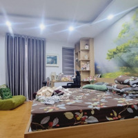 Bán Nhà Lô Góc Chùa Láng Ô Tô Thang Máy Kinh Doanh. Diện Tích 45M2 Mặt Tiền 6M. Giá Bán 14.9 Tỷ
