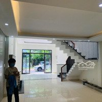 Bán Căn Nhà 2 Tầng 2 Mêmặt Tiềnnguyễn Chích