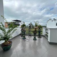 Bán Nhà đẹp trung tâm tp Nha Trang. kdt Mỹ Gia, 3 tầng hướng đông bắc.