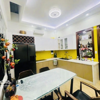 Chính Chủ Bán Nhà Mặt Ngõ Ô Tô - Kinh Doanh Nhỏ - Cách Mặt Phố 25M - Nhà Cực Thoáng Sáng Tự Nhiên.