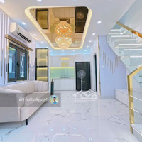 Bán Nhà 2 Tầng 36M2, Hẻm 4M Thông, Ngay Sau Ecogreen - Chỉ 3.1 Tỷ!