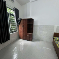 Mình Cần Cho Thuê Nhà 5 Tầng Mặt Đường Hồ Xuân Hươngdiện Tích: 5X 18= 90M2 Gần Trường Học, Đường Thẳn