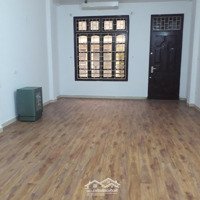 Cho Thuê Nhà 60M2 X 4 Tầng, Ngõ Ô Tô, Ngõ 106 Hoàng Quốc Việt - Phố Nghĩa Đô, Giá 18 Tr/ Tháng