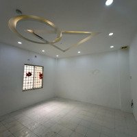 Chính Chủ Bán Mặt Tiền Nguyễn Duy Dương Q10 Ngang 12M, Diện Tích 600M2, 0916883939