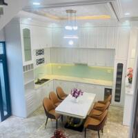 Bán nhà hẻm 1886 huỳnh tấn phát 4 tầng 50m2 nhỉnh 3 tỷ công nhận đủ