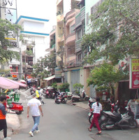 Bán Nhà Phố - Vị Trí Kinh Doanh Đỉnh - Ngay Sau Dãy Mặt Tiền D2, Nguyễn Gia Trí