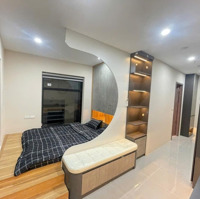 Toà Chdv Hào Nam, 20M Ra Phố, 85M2*8T, Thang Máy, 13 Căn Hộ Cao Cấp 1N1K, Dòng Tiền 110 Triệu/ Th