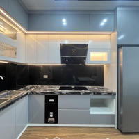Chính Chủ Bán Nhà Đẹp Nguyễn Văn Cừ Long Biên Hà Nội 45M2 Cầu Thang Máy