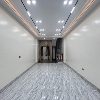 Chính Chủ Bán Nhà Đẹp Nguyễn Văn Cừ Long Biên Hà Nội 45M2 Cầu Thang Máy