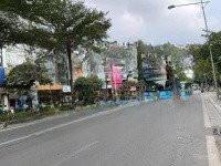 Bán Nhà Siêu Phẩm Rẻ Nhất Mặt Phố Kim Mã - Đống Đa - Dòng Tiền 1.8 Tỷ/Năm.diện Tích105M2 X 5T.mặt Tiền5,9M