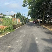 Bán Lô Đất 150M2 Ngay Sau Sân Bóng Hoàng Gia 5P Ra Đường Hùng Vương-Tp Bến Cát Có Sổ Hồng Riêng