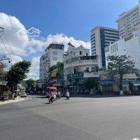 Bán Nhà Mặt Tiền Đường Biển Phạm Văn Đồng Lô Góc ,