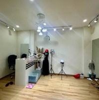 Bán Căn Hộ Hưng Phú 70M2, 2 Phòng Ngủ, Sổ Hồng, Lót Gỗ, Máy Lạnh, Thang Máy, Sát Siêu Thị Go, Nam A