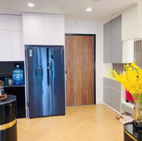 Chính Chủ Bán Nhanh Căn 60M2. Tầng Trung. Full Nội Thất Giá Tốt Nhất Hiện Tại. 2Pn-1Vs. Cửa Tn - Đb