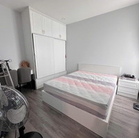Nhà Cô E Đi Định Cư Bán Căn 3 Phòng Ngủ81M2 Full Nội Thất Cao Cấp Mới Decor