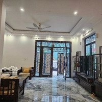 Bán Nhà Nguyễn Văn Cừ. 65M2 * 5 Tầng * 11,5 Tỷ. Ô Tô Vào Nhà, Lô Góc. Full Nội Thất.