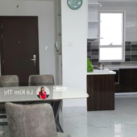 Sunrise City View 2 Phòng Ngủ Đủ Nội Thất, Tầng Cao Cho Thuê 25 Triệu/ Tháng