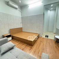 Siêu Phẩm - Tách Bếp - Cửa Sổ - Đầy Đủ Nội Thất - Giờ Giấc Tự Do Gần Cầu Chánh Hưng