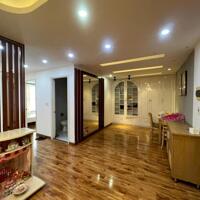 Nhà đẹp Phú Nhuận, hẻm 5m Hồ Biểu Chánh, 70m2, giá 4tỷ3, sổ riêng hoàn công, 1 trệt 3 lầu, sân thượng