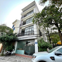 Hàng Hiếm! Nhà Mặt Đường An Dương Vương, Tây Hồ 123M2*5 Tầng Thang Máy. 2 Mặt Thoáng View Sông Hồng