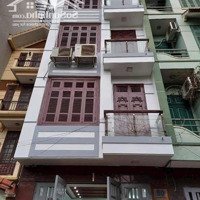 Cho Thuê Nhà Ngõ 118 Phố Nguyễn Khánh Toàn,Diện Tích65M2 X 5 Tầng Đường 8M Để Ô Tô, Tránh Nhau