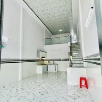 Kẹt Tiền - Bán Gấp Nhà Khu Tái Định Cư Cầu Bần. Dt: 4,5 X 30. Kc: 3 Phòng Ngủ 3 Vệ Sinh Giá Bán 2,45 Tỷ Tl