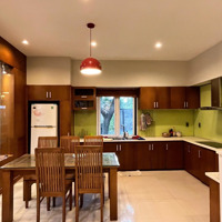 Cho Thuê Biệt Thự Full Nội Thất Dọn Vào Ở Ngay - 25 Triệu/ Tháng. Khu An Ninh