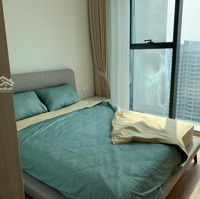 Cho Thuê Căn Hộ Cao Cấp Eurowindow Trần Duy Hưng, 100M 2 Phòng Ngủ Full Đồ, Giá Bán 14 Triệu/Tháng