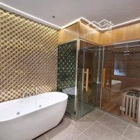 Gấp! Chủ Cần Bán Nhanh Nhà Gara Ô Tô, Thang Máy, Kinh Doanh Đỉnh, Chỉ 12.5 Tỷ Tại Long Biên!