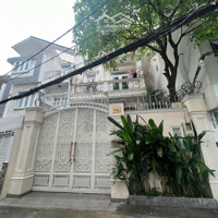 Bán Biệt Thự Sân Vườn Siêu Đẹp Đường Hồ Biểu Chánh, Cn 235M2 , Quận Phú Nhuận