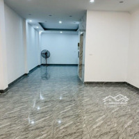 Bán Nhà 5 Tầng Mặt Phố Kinh Doanh Ở Chu Huy Mân, Long Biên Diện Tích 63M2