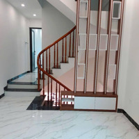 Hot. Nhà Tổ 2 Đồng Mai 5T*32M2,Ôtô Đỗ Cạnh,Sát Chợ,Ngay Cây Xăng,Bến Xe Yên Nghĩa,Hà Đông Chỉ 5P