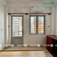 Cho Thuê Phòng Mới Tinh Giá Rẻ - Chỉ Tính Điện Ngay Lê Văn Sỹ , Đặng Văn Ngữ